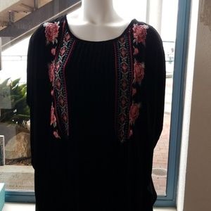 Black Velvet JOHNNY WAS Top (8)